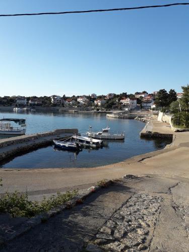  Apartmani Bambi in Lun