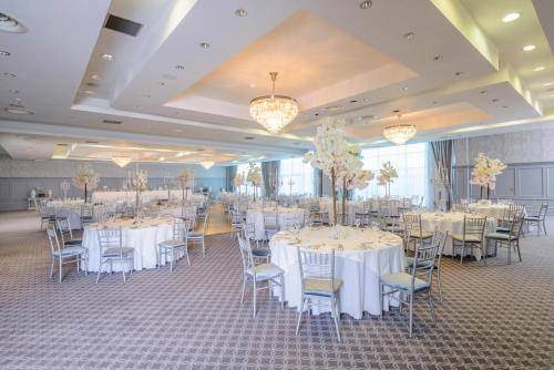 Shearwater Hotel & Spa - main image