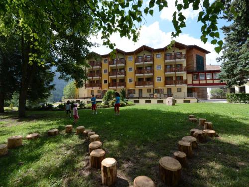 Family Hotel Gran Baita - 출입구