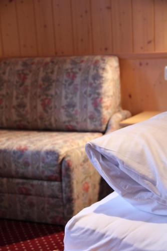 Hotel Garni Alpina – Damüls, NE