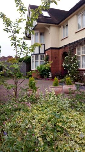 Kingsway Bed & Breakfast, Broxbourne, Hertfordshire