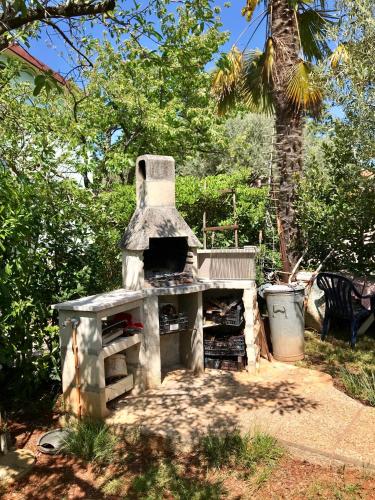  Apartments Markelj in Lovrečica