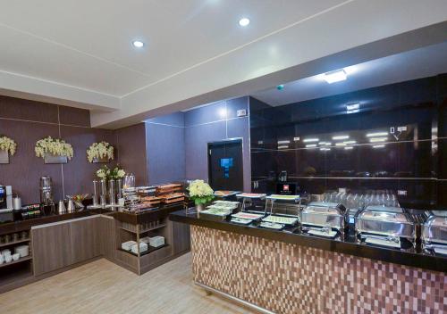 餐飲選擇, qp Hotels Trujillo in 特魯希略