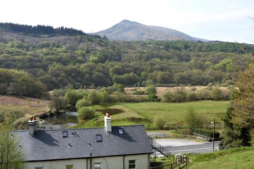 Bryn Tyrch Rooms