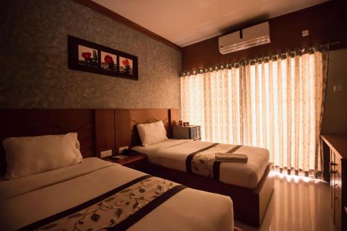 Prime Park Hotel Stop at Prime Park Hotel to discover the wonders of Coxs Bazar. The property offers a high standard of service and amenities to suit the individual needs of all travelers. Free Wi-Fi in all rooms, da
