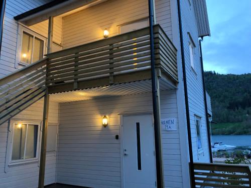 مدخل, Balestrand Fjordapartments in Balestrand City Center