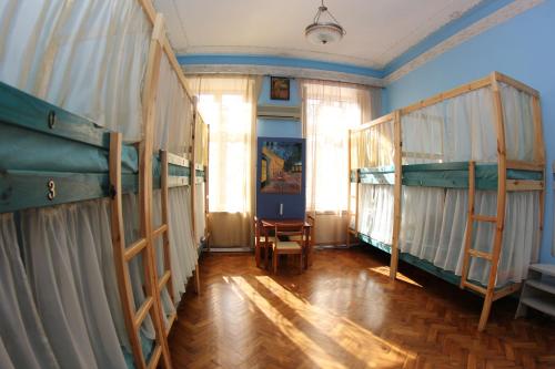 Orpheus Hostel and Apartments - image 7