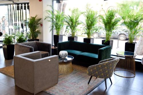 Létesítmények, Adonis City Hotel in Pátra