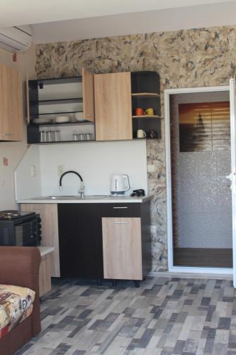 Mutfak, Guest House Valiland in Kavarna