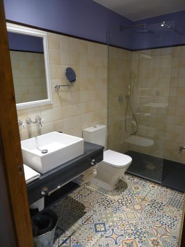 Vannas istaba, Apartament casa Rural Cal Xico d'Adrall -La Seu d'Urgell-Andorra in Adrala
