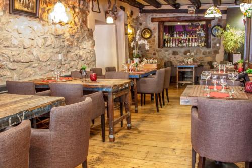 Hotel Au Cerf – Riquewihr, NE
