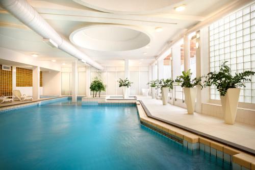 泳池, Maistra Select Pineta Hotel in 弗爾薩爾