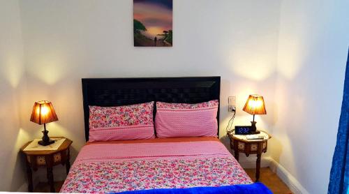 2 bedrooms, 3 beds