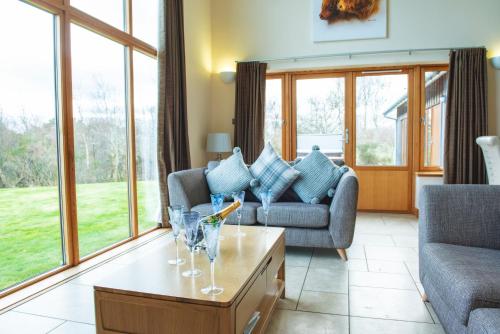 Clovenstone Lodges in Clovenstone