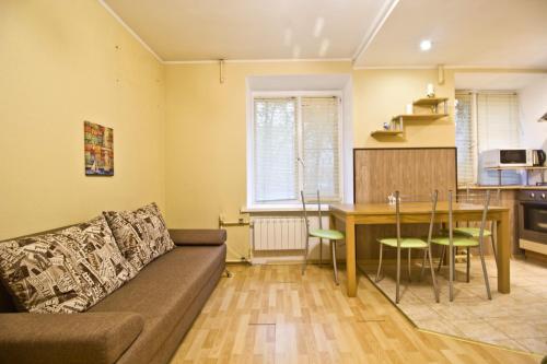 LA Flats Frunzenskaya - image 3