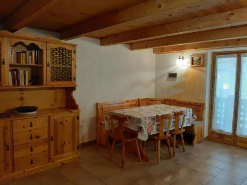 Maisonnette de montagne in Olomonta