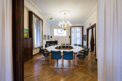 Europäische Akademie Berlin - image 2