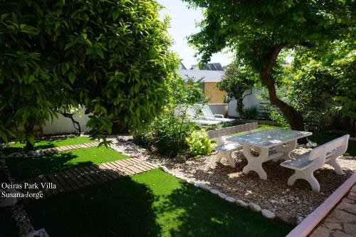  Oeiras Park Villa in Oeiras