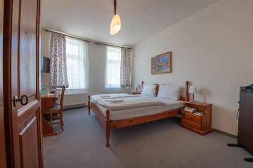 Haus Schlematal Hotel und Restaurant - image 3