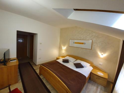Restaurant and rooms Kotlar in 科巴里德 