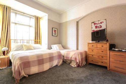 Baytree Lodge Chester - image 13