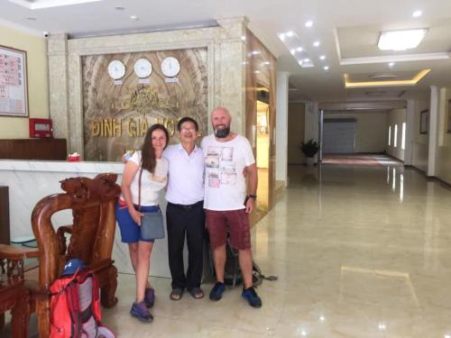 Đinh Gia Hotel