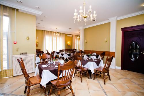 餐廳, 城市俱樂部酒店 (City Club Hotel) in 哈爾科夫