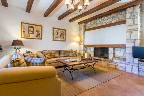 Elaia Villas in Nea Poli