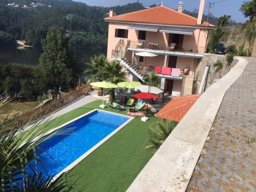 Porto/Douro Grande Maison avec vue & Piscine