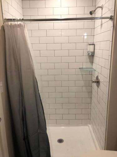 Eastside Guesthouse and Bivy Eastside Guesthouse and Bivy