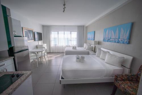 Ocean Front Units at Casablanca - image 11