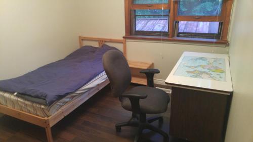 McMaster Accommodations, Hamilton (photo 10)