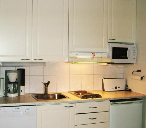 Kitchen, Yllastar 305 Apartment in Akaslompolo