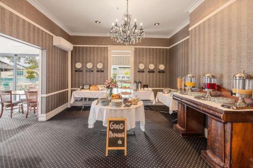 더 파넬 호텔 앤 컨퍼런스 센터 (The Parnell Hotel and Conference Centre)_2_image