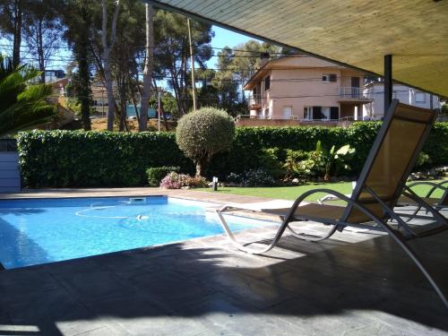 VILLA DEL BOSQUE - Tap to explore photos
