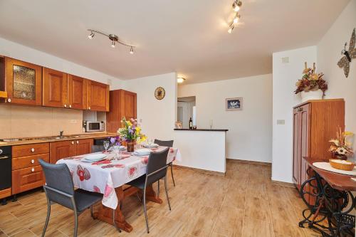  Apartament Fiorella in Buje