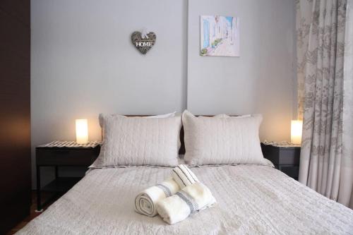  Cozy/Comfortable flat 50 sq flat, 15' from city's centre. Great VFM! in Thessaloniki