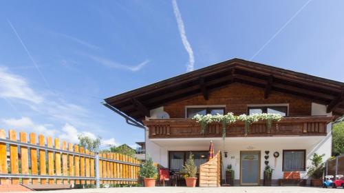 Ferienhaus Bergblick, Unterkunft in Jerzens