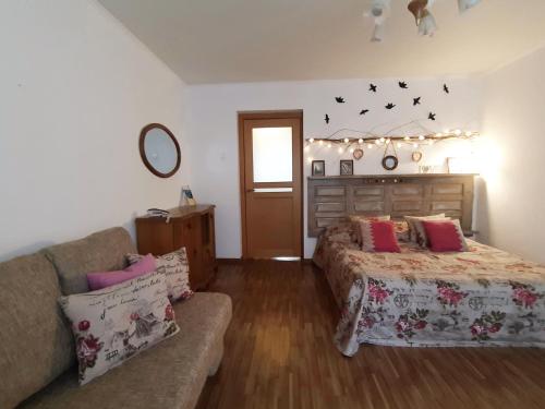 flat-all 81 Rustic однокомнатная квартира до 5 мест с паркингом рядом ТРЦ Галерея Чижова - image 2