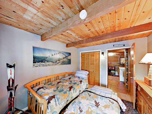 39219 Peak Home - image 4