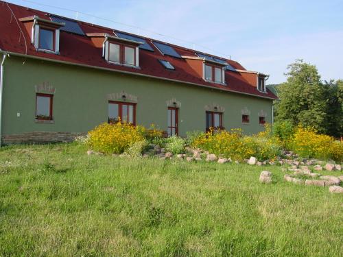 Tótvár lovas szálláshely - image 2