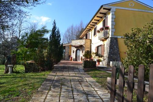  La Cascina Degli Ulivi, Pension in Castel Campagnano bei Limatola