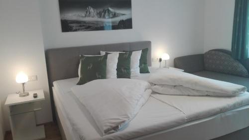 بيت شباب هوسب بيت شباب هوسب