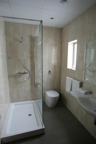 Grand Harbour Hotel - image 13
