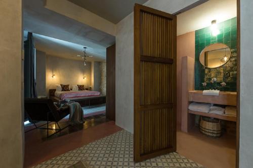 The Riad - Adults Only - image 8
