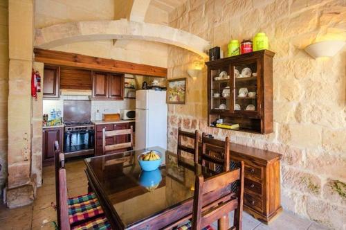 Bilbla Farmhouse