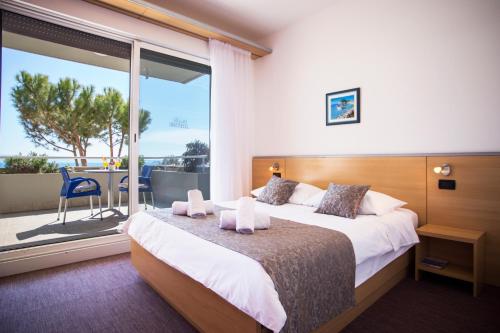 Hotel More - image 8