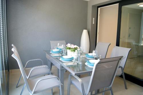 Three-Bedroom Apartment image 7