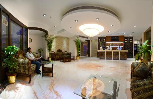 Lobby, Hotel Taj Resorts near Taj Mahal