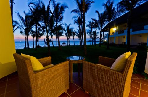 Sea Cliff Resort & Spa